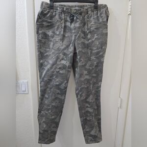 Maurice's Gray Camouflage Women's Jeans